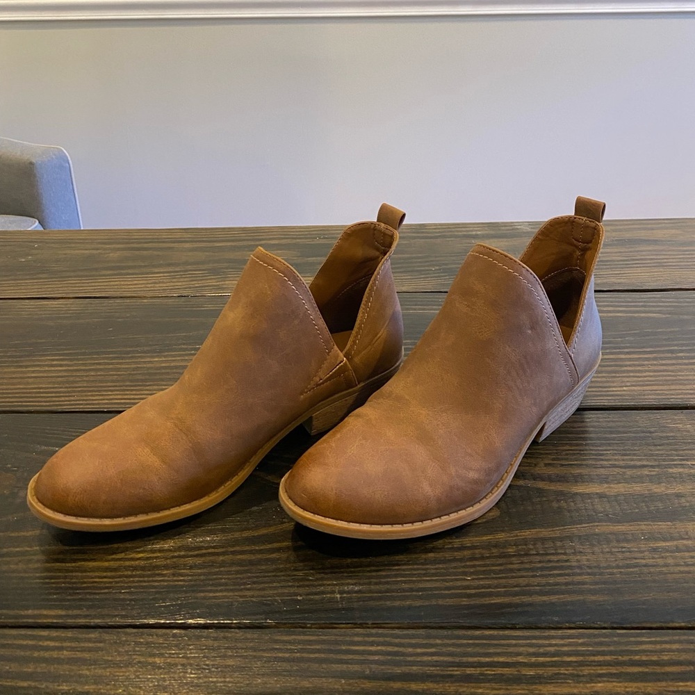 Universal thread bootie